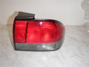 Obrázek produktu: Pravá zadní lampa SAAB 900 II
