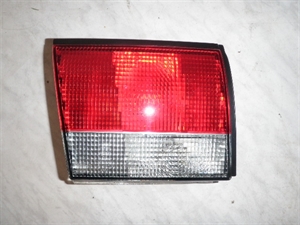 Obrázek produktu: Levá zadní lampa SAAB 900 II
